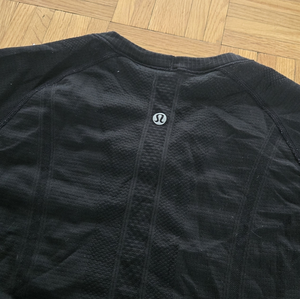 Lululemon Swiftly Tech Short Sleeve Crew Tee T-shirt Black Grey Ombre Size 6 - Picture 5 of 15